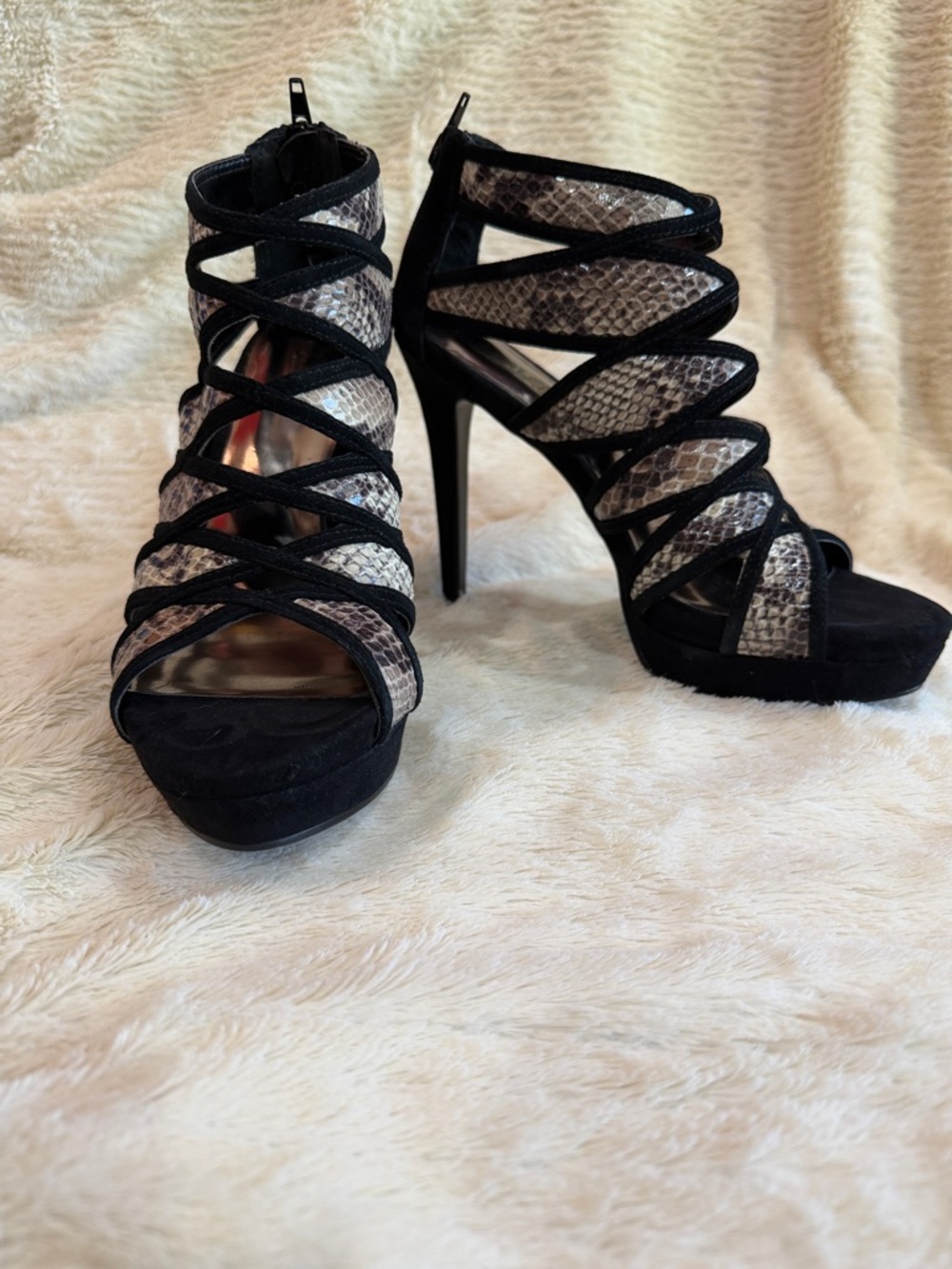 Carlos by Carlos Santana Black and Gray Snakeprint Strappy High Heel Sandals